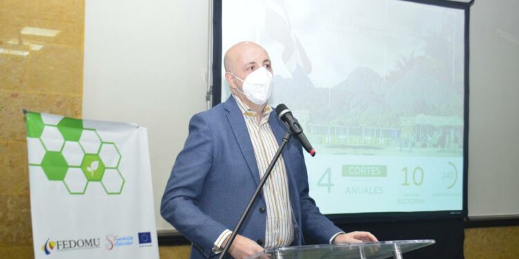 FEDOMU y Fundación Solidaridad realizan seminario