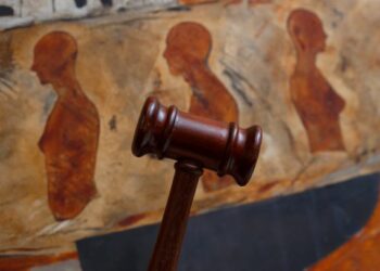 SCJ establece cuándo una sanción administrativa prevalece sobre la calificación legal