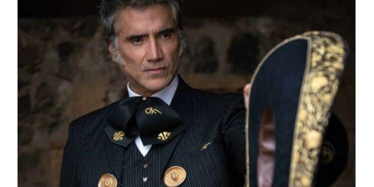 Alejandro Fernández llega a RD con “Hecho en México”