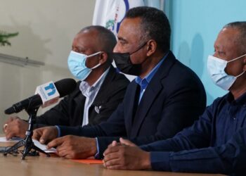 APMAE desmiente a la ADP y desautoriza a FEDEPADRES