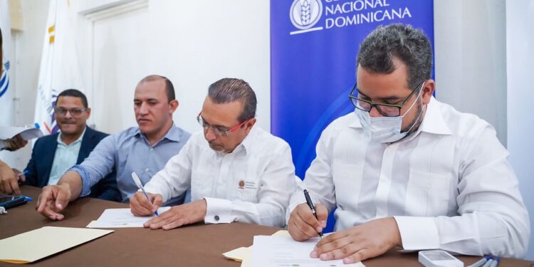 Cervecería Dominicana comprará maíz a productores de San Juan
