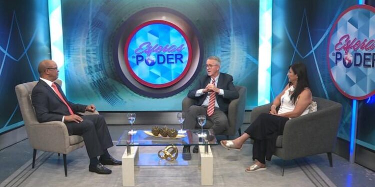 Abogados explican fines y alcance de las incubadoras legales