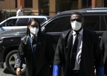 Tribunal pospone para el martes audiencia sobre el caso Medusa