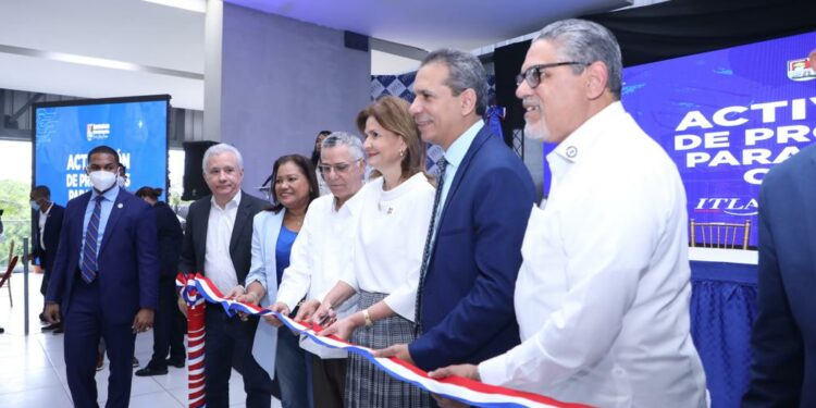 Lo que seria una parada de autobuses convertida en centro cultural y educativo en SDE