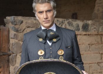 Listo el escenario para que cante Alejandro Fernández este 5 de marzo