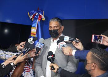 Interior acusa a la oposición de financiar protestas para alterar La Paz