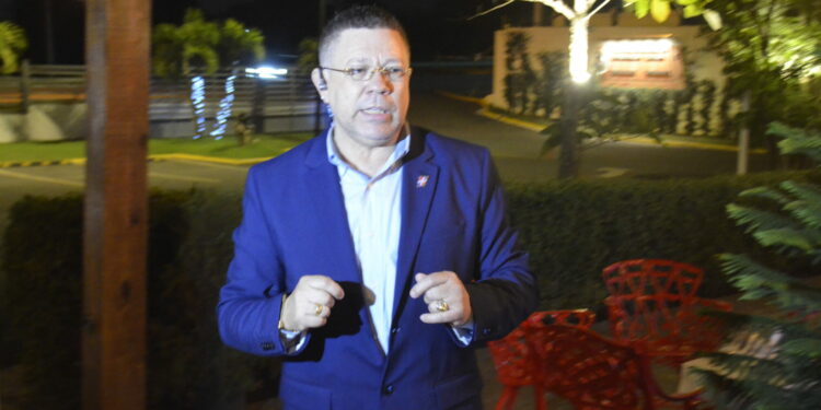 Dirigente del PRM radicado en NY destaca entrega del Presidente Luis Abinader