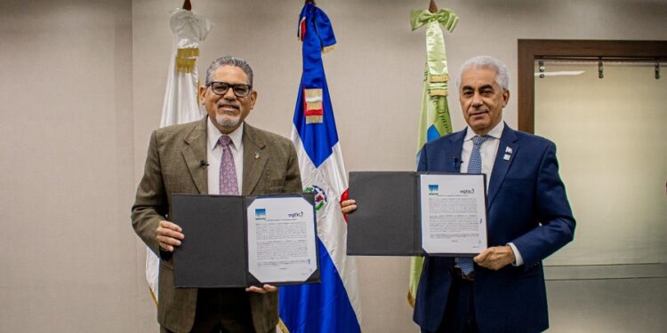 Ampliarán cobertura de fibra óptica para interconectar las instituciones del Estado,