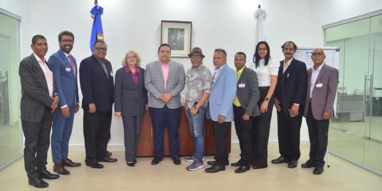 Entidades agrupan a los autores reconocen el desempeño de Gonell Cosme al frente de la ONDA