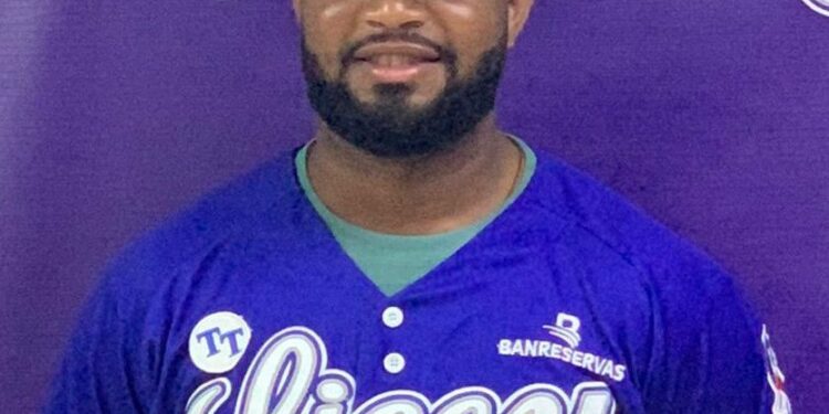 Licey y Toros realizan contrataciones de jugadores