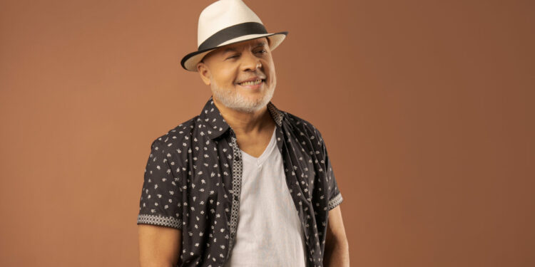 Enrique Feliz presenta repertorio social en su nuevo álbum “Cultura Revolucionaria"