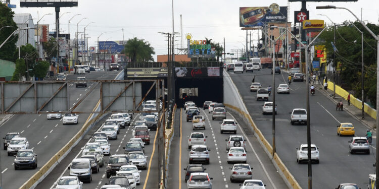 MOPC dará mantenimiento a 43 estructuras en el Gran Santo Domingo