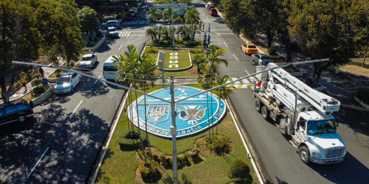 ETED lleva iluminación a la UASD