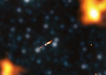 Se descubre una radiogalaxia que abarca como cien Vías Lácteas