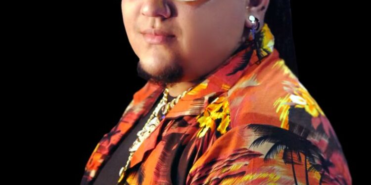 Jhoan Dross estrena “Suéname un Tambor” a ritmo urbano