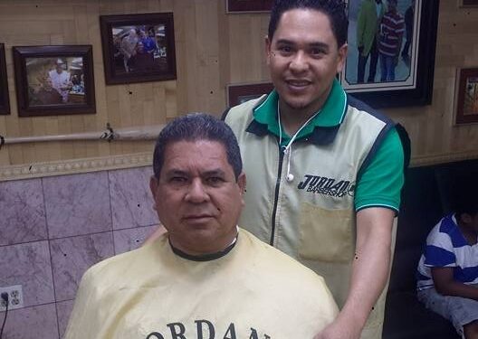 Asaltan afamada Barbería dominicana y le quitan a un cliente prendas por 150 mil dólares