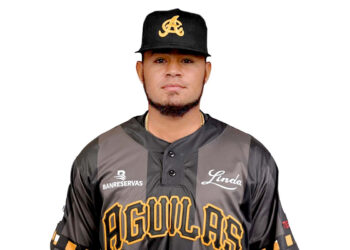 Águilas y Gigantes  intercambian jugadores