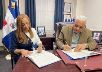 INPOSDOM abre ventanilla única en Consulado de Boston