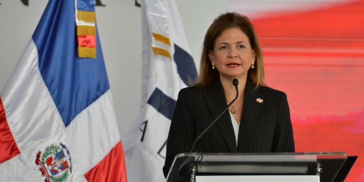 Escáner agilizará trámites en despacho de mercancías en el Puerto Río Haina