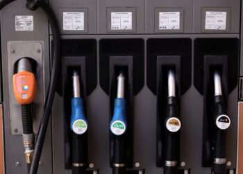 Imparable el alza del petróleo con subida hacia los 100 dólares