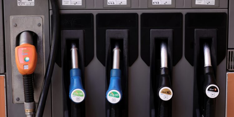 Imparable el alza del petróleo con subida hacia los 100 dólares