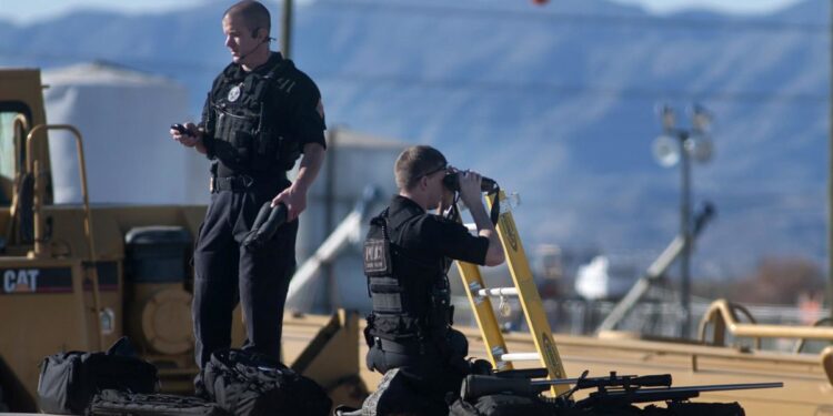 Cinco policía heridos en Phoenix, uno de ellos en estado crítico