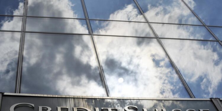Una filtración pone al descubierto dinero “sucio” depositado por personalidades de todo el mundo en un banco suizo