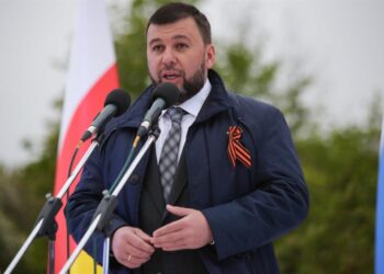 Los rebeldes del este de Ucrania apelan al servicio militar obligatorio