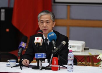 China aplaude el inicio de las conversaciones entre Rusia y Ucrania