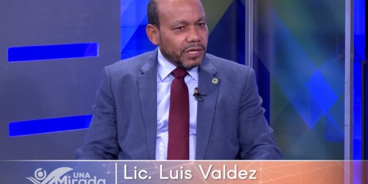 Director de DGII dice institución está abierta al diálogo con médicos