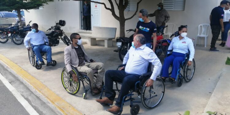 Capacitan más de 300 servidores municipales para el fomento de la inclusión social