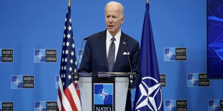 Joe Biden a los rusos: “no sois nuestro enemigo"