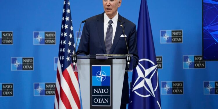 Biden pone en valor la ayuda humanitaria que Polonia proporciona a Ucrania