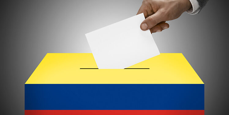 Proyecciones de las elecciones celebradas en Colombia este domingo