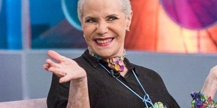 ADOPAE valora la trayectoria de la artista Patricia Ascuasiati