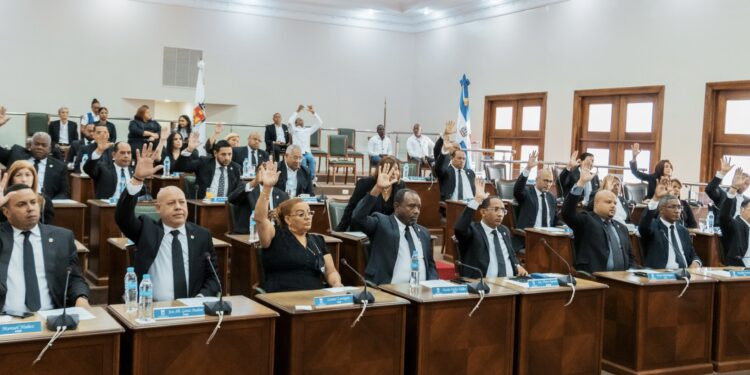 Concejo de Regidores del DN declaran tres días duelo por muerte de doña Rosa Gómez