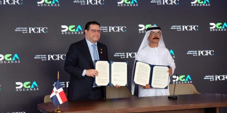 Emiratos Arabes cooperará en la modernización de las aduanas de RD