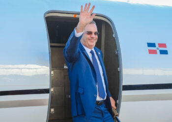 Presidente Abinader sale hacia Costa Rica para la tercera Cumbre de la ADD