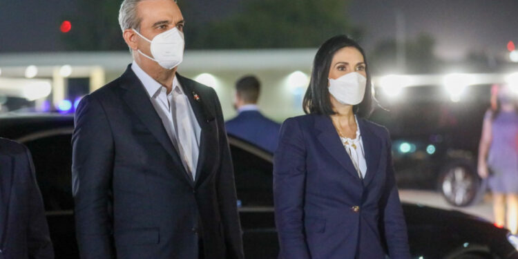 Reuniones y firmas de acuerdos marcan la agenda de Abinader en Argentina