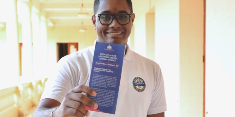 Gobierno lanza programa de aprendizaje del inglés como segundo idioma