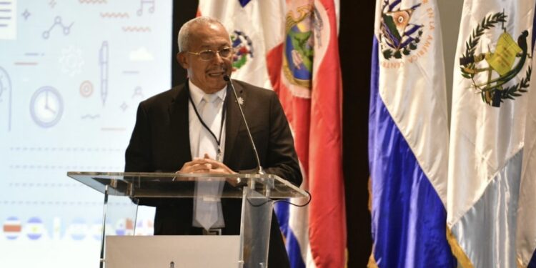 Director de ONAPI sugiere sinergia público y privada para apoyar propiedad intelectual