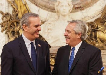 Dominicana y Argentina estrechan su colaboración con firmas de acuerdos