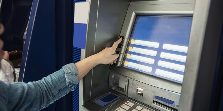 Conozca el incremento de cajeros automáticos, subagentes bancarios y sucursales en la última década.
