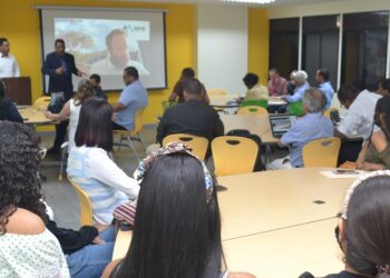 Consideran que esta es la oportunidad para que RD se libere de combustibles fósiles