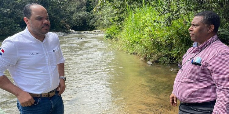 Defensor del Pueblo hace levantamiento sobre la presa de Las Placetas