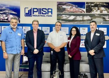 Firman acuerdo para promover inversiones en zonas francas industriales