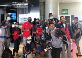 Boxeadores dominicanos parten para Guayaquil en busca de los juegos olímpicos