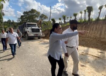Gobierno construye carretera comunicará tres municipios en Espaillat