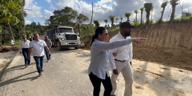 Gobierno construye carretera comunicará tres municipios en Espaillat