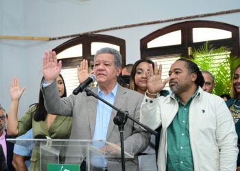 Fuerza del Pueblo juramenta a nuevos dirigentes en San Pedro de Macorís 